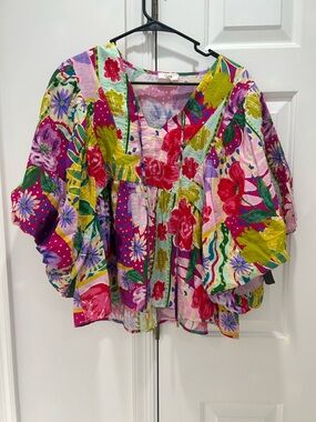 Oddi Los Angeles Floral Patchwork V-Neck Top - Multi